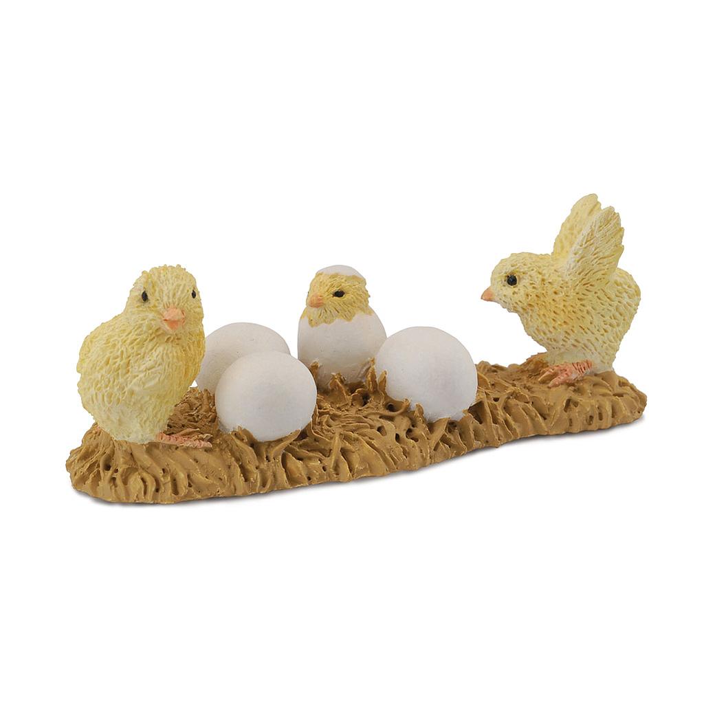 BREYER HATCHING CHICKS