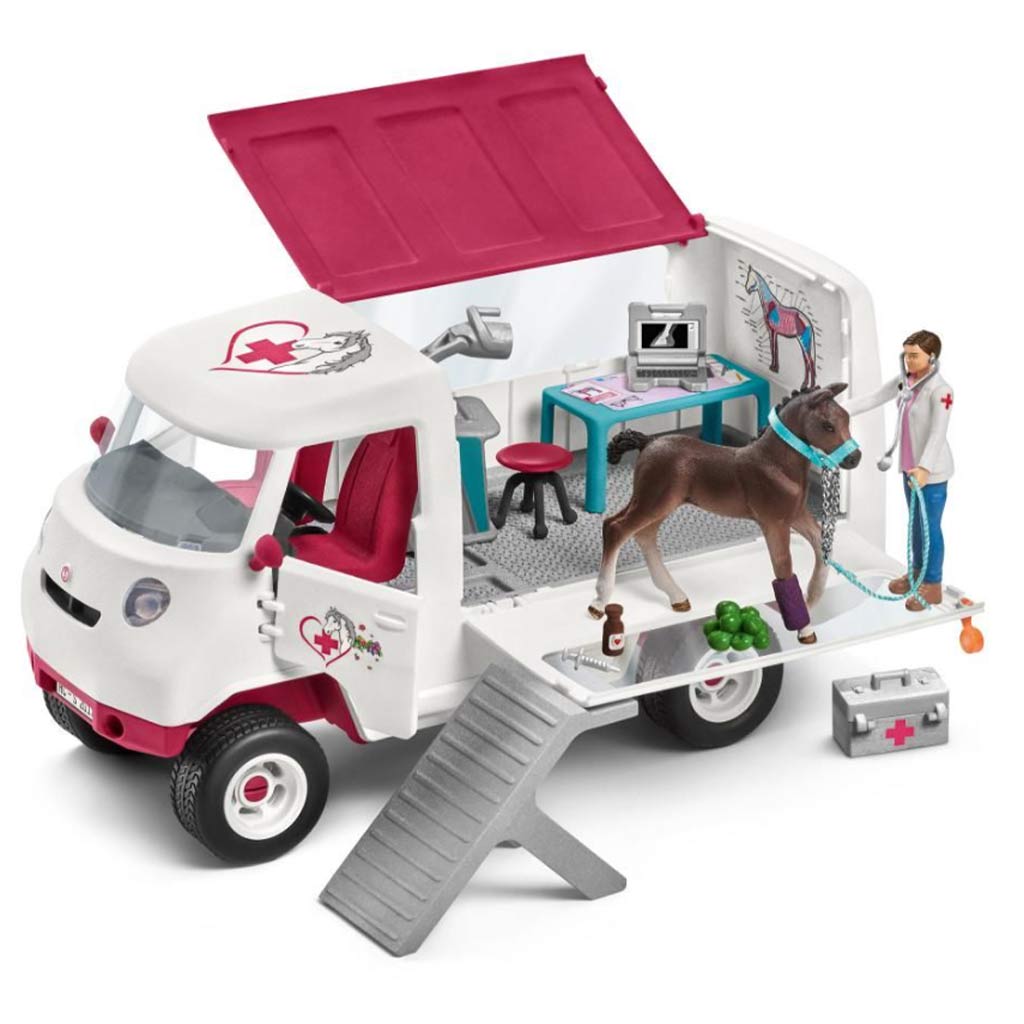 DV - SCHLEICH FW MOBILE VET W/HANOVERIAN FOAL